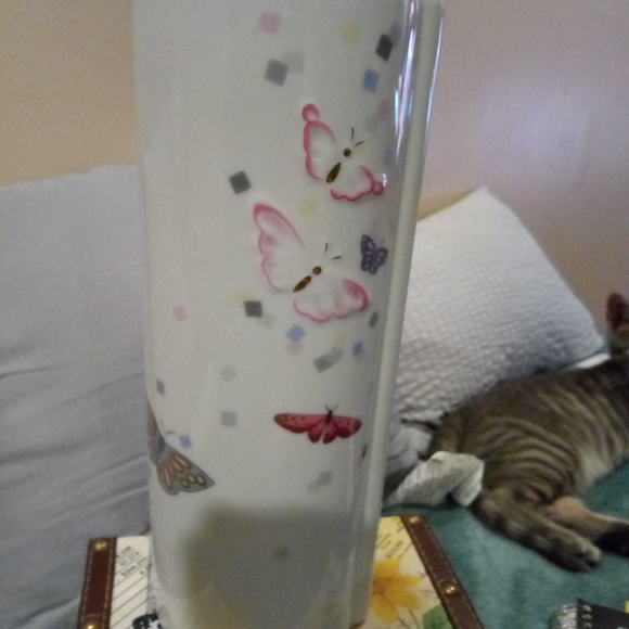 9) papillon butterfly vase and candlesticks - Picture 7 of 11